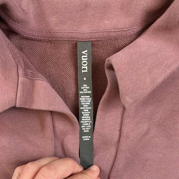 Vuori mauve colored Collared cropped Sweatshirt - Picture 2 of 3